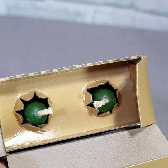 Vintage 90s Williamsburg Soap & Candle Plantation NEW Unscented 12" Holly Green - Picture 7 of 7